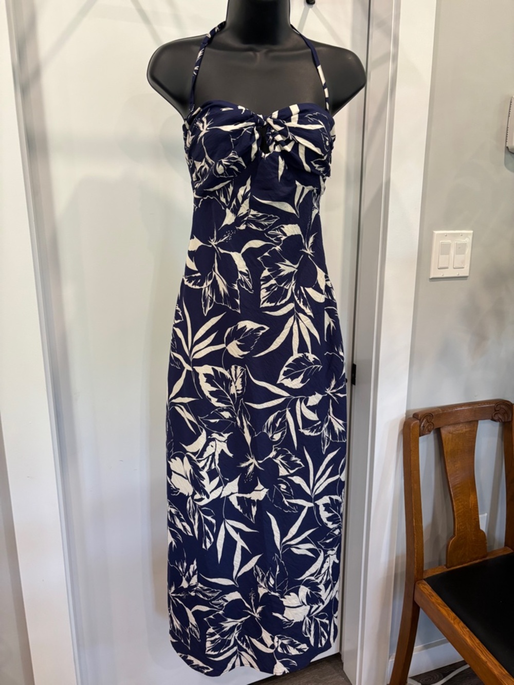 Abercrombie & Fitch XS Maxi Dress